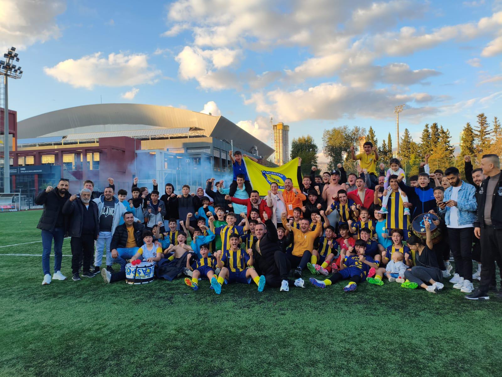 Buca Belediye Spor U-14 Takımı Türkiye şampiyonasında