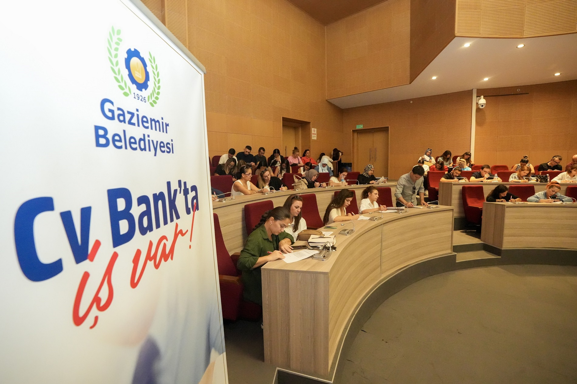 CV Bank, 2024’te bin 35 kişiyi iş sahibi yaptı