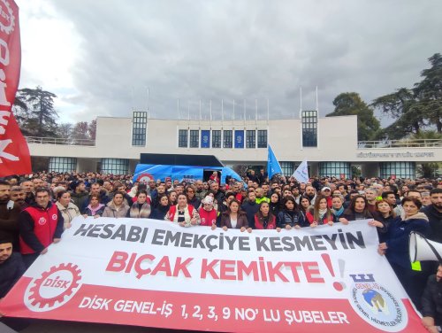 İzmirli gazeteciler değerlendirdi: Büyükşehir'de TİS krizi!