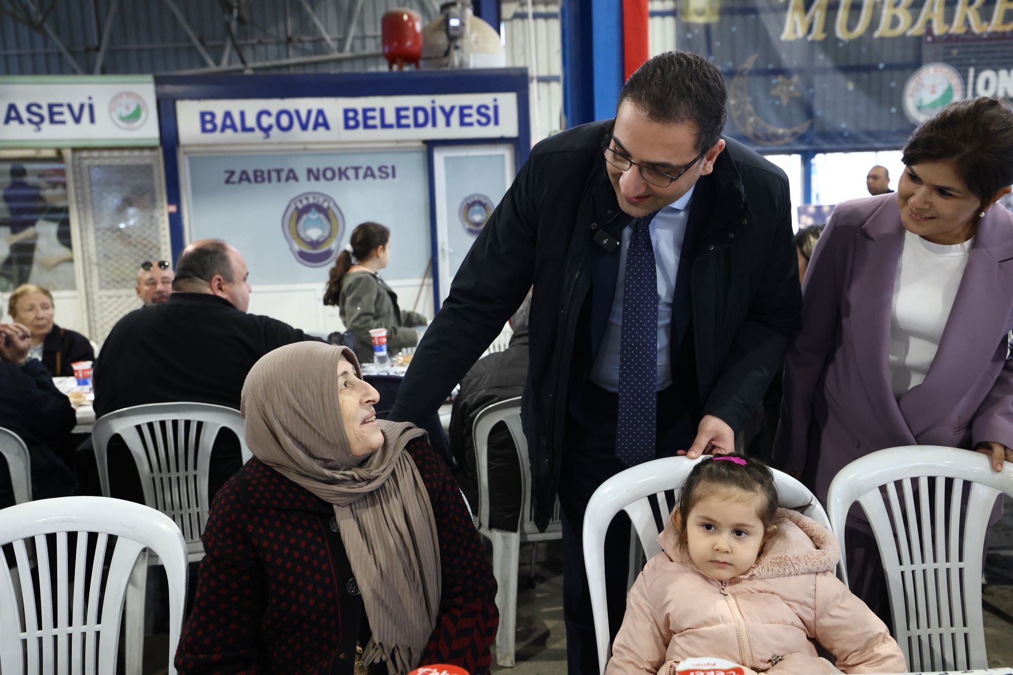 Balçova’da binlerce kişi iftar sofrasında buluştu