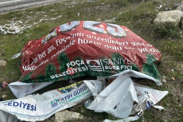 Başkan vatandaşlarla uğraşacağına çöpleri topla!