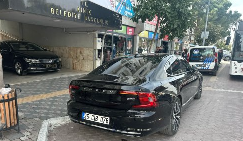 144 saniyede 11 kez 'Paramız yok' demişti: Başkan Bodur yeni makam aracı aldı!