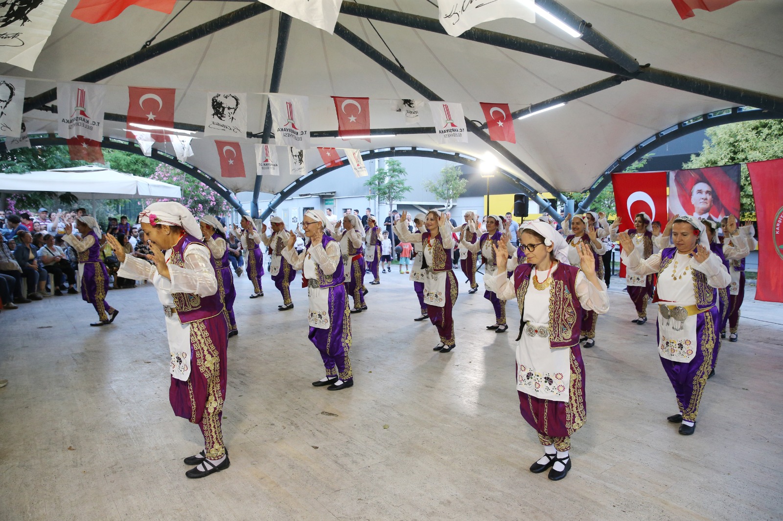 Bahriye Üçok Mahallesi’nde coşku dolu şenlik