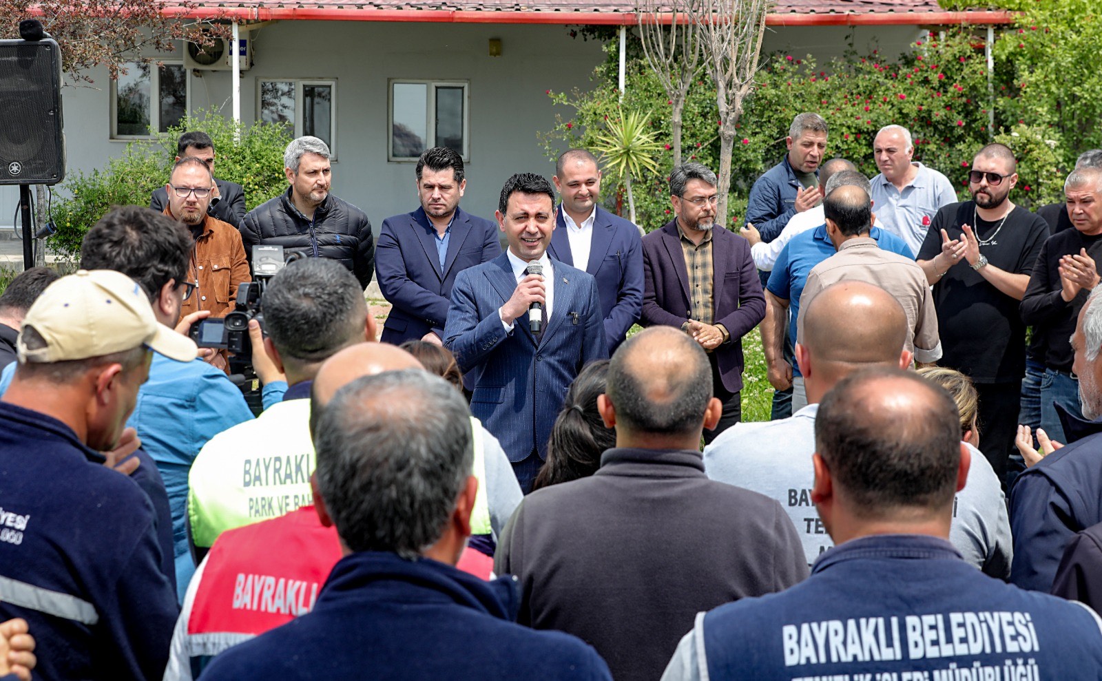 Başkan Önal, şantiyede işçilerle buluştu