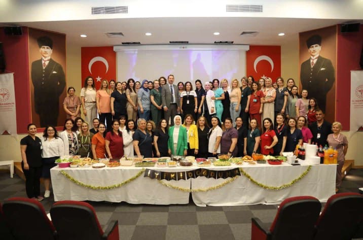 Hastane Konferans Salonu Doğum Günü Kutlamasına Tahsis Edildi!