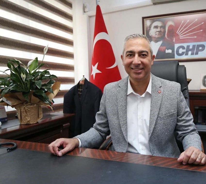 Karşıyaka İlçe Başkanı’ndan “Piyon” tartışmasına sert çıkış:  “Hayal görüyorlar”