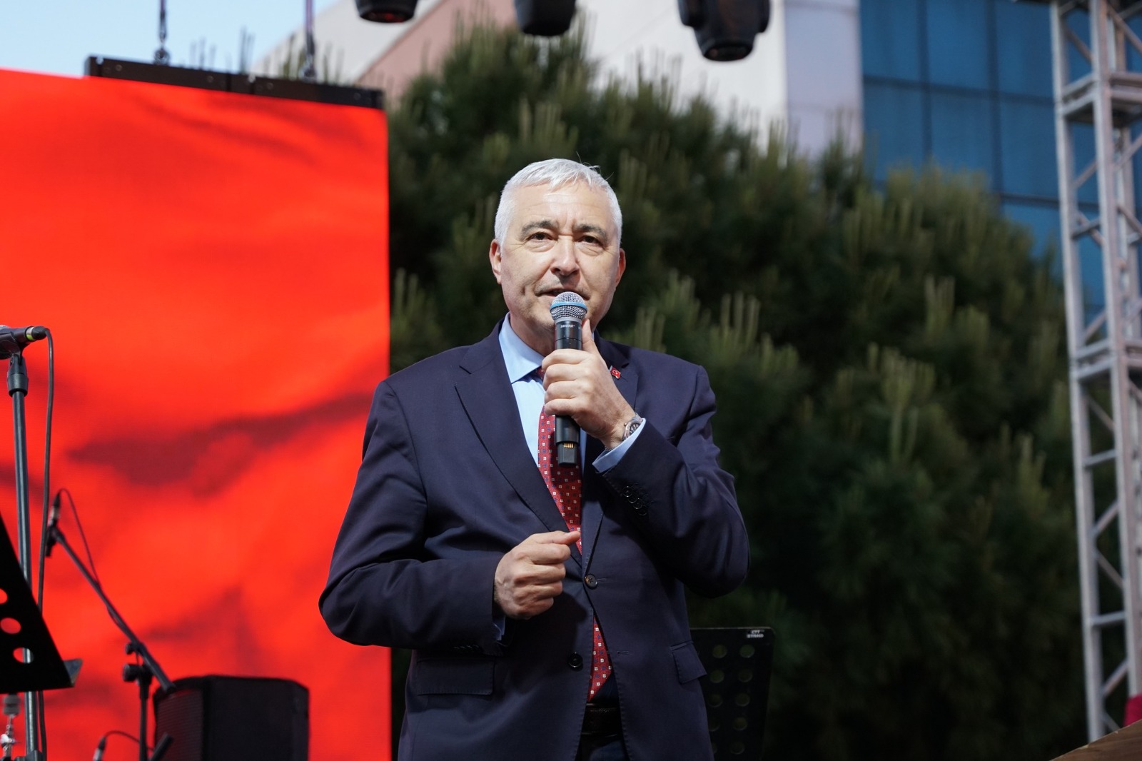 KEMALPAŞA'DA GENÇLİK VE CUMHURİYET RUHU
