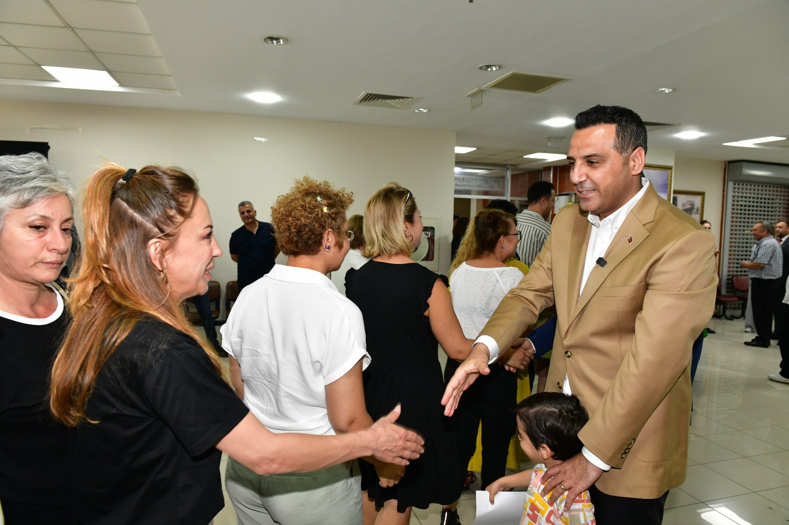 Başkan Yıldız, mesai arkadaşlarıyla bayramlaştı