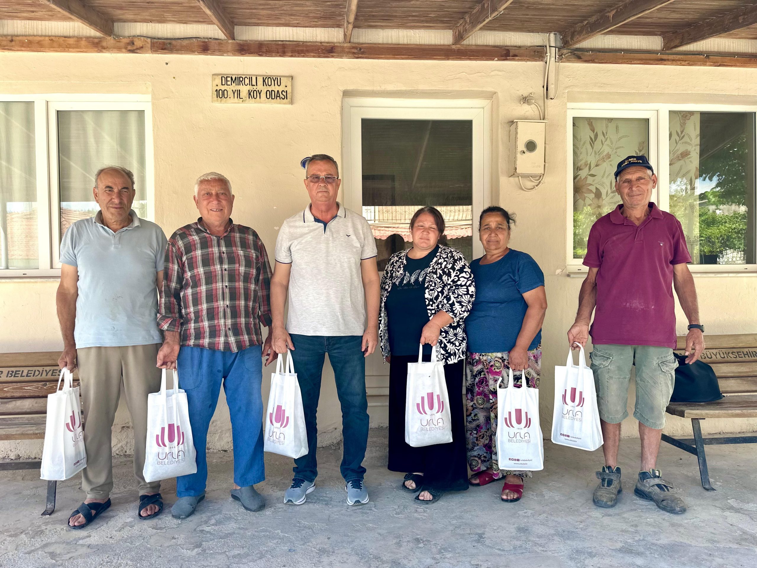 Köylünün toprağına, Urla’nın börülcesine sahip çıkıyoruz