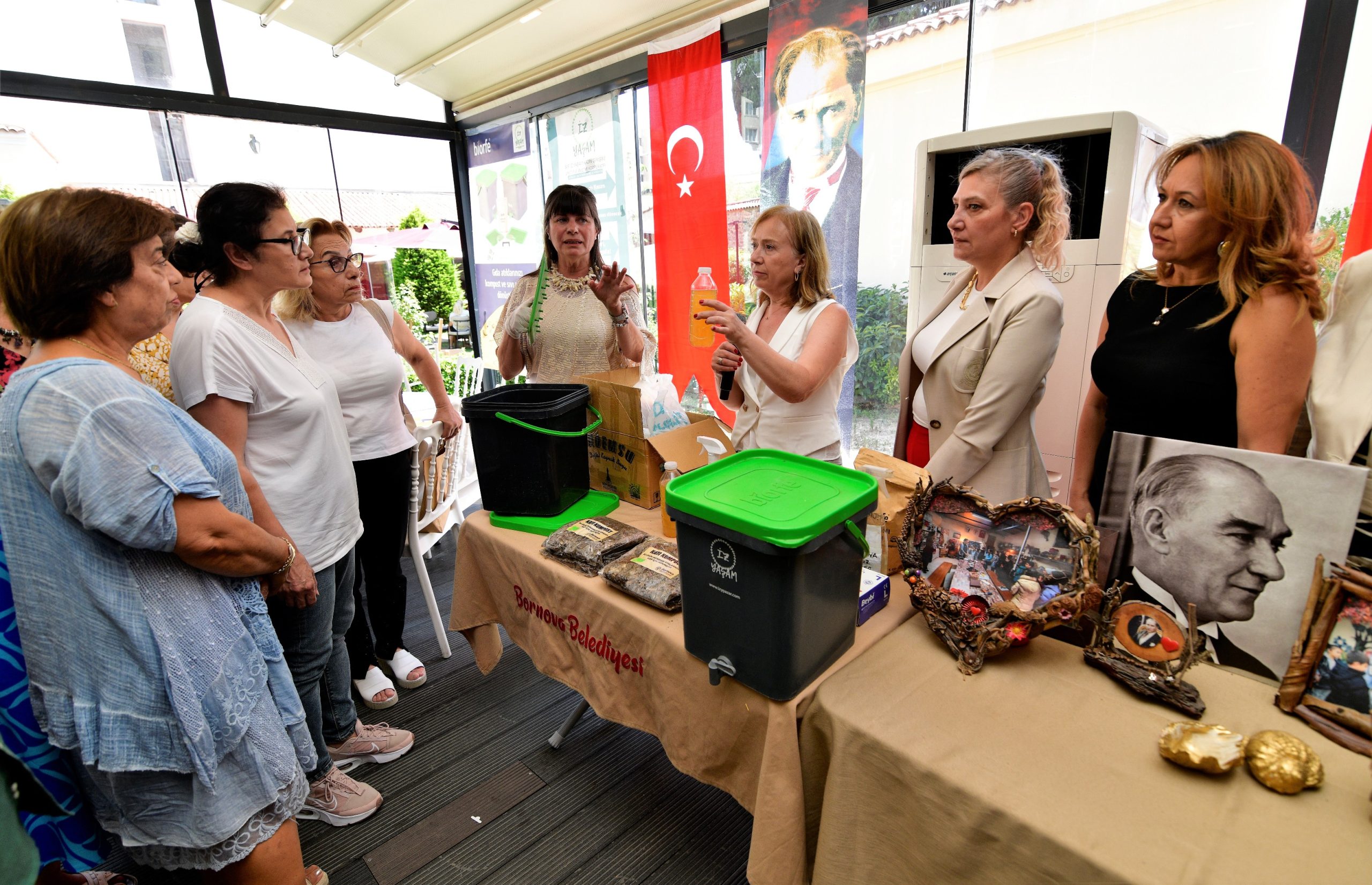 Küçük kalplerden büyük mesaj