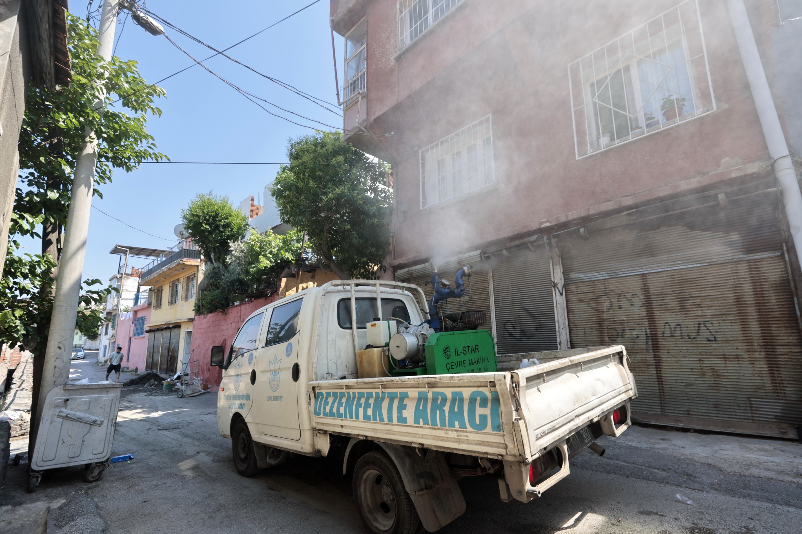 Konak’ta sivrisineklere karşı etkin mücadele