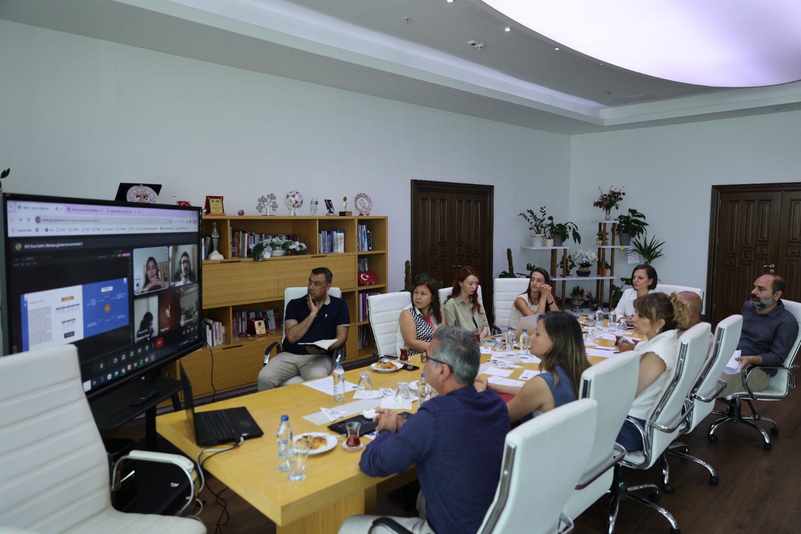 Karabağlar Belediyesi’nin Dönüşüm Projesi’ne İZKA’dan Destek