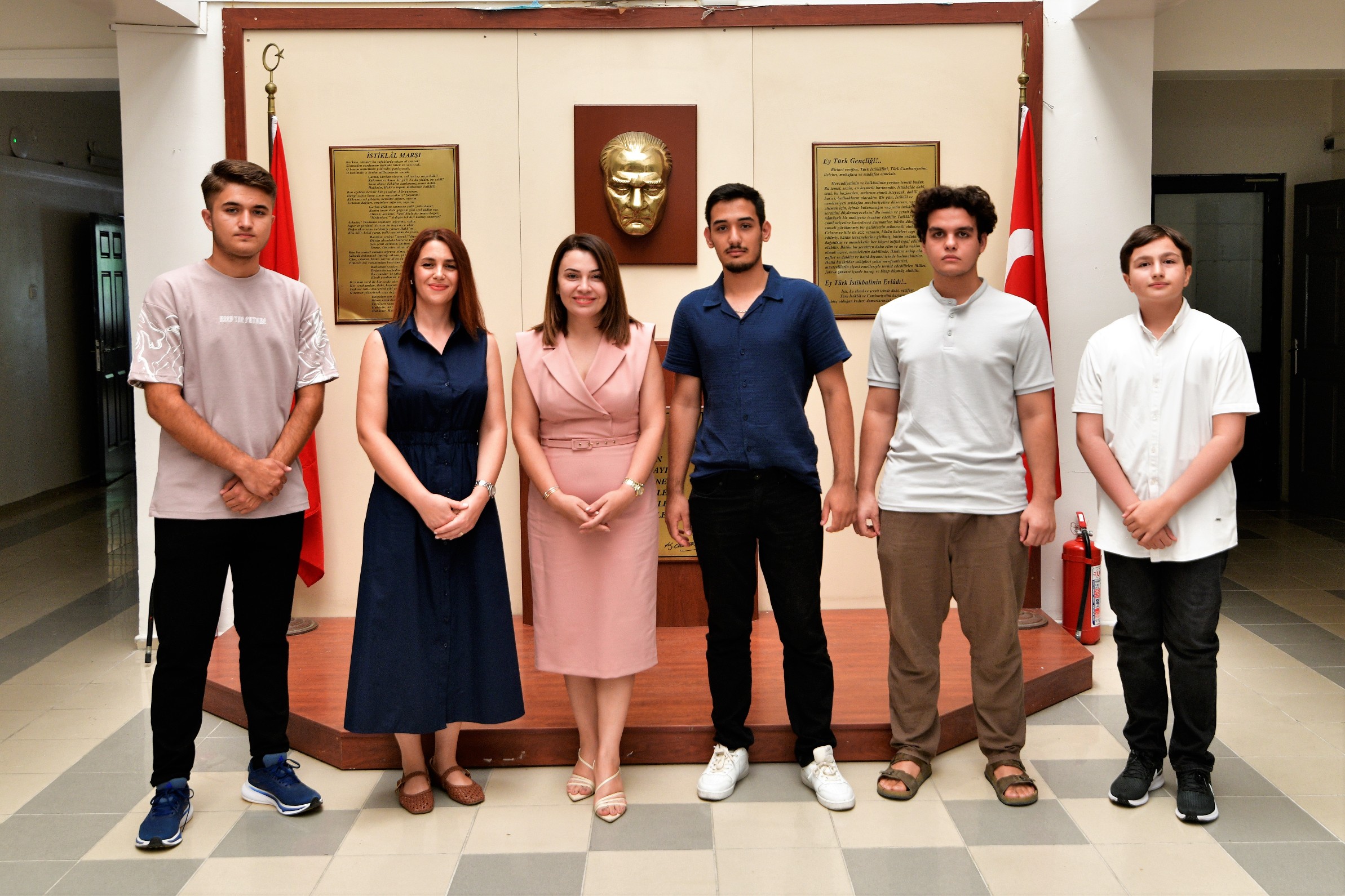 Bornovalı Gençler hayallerindeki okullara bir adım daha yaklaştı