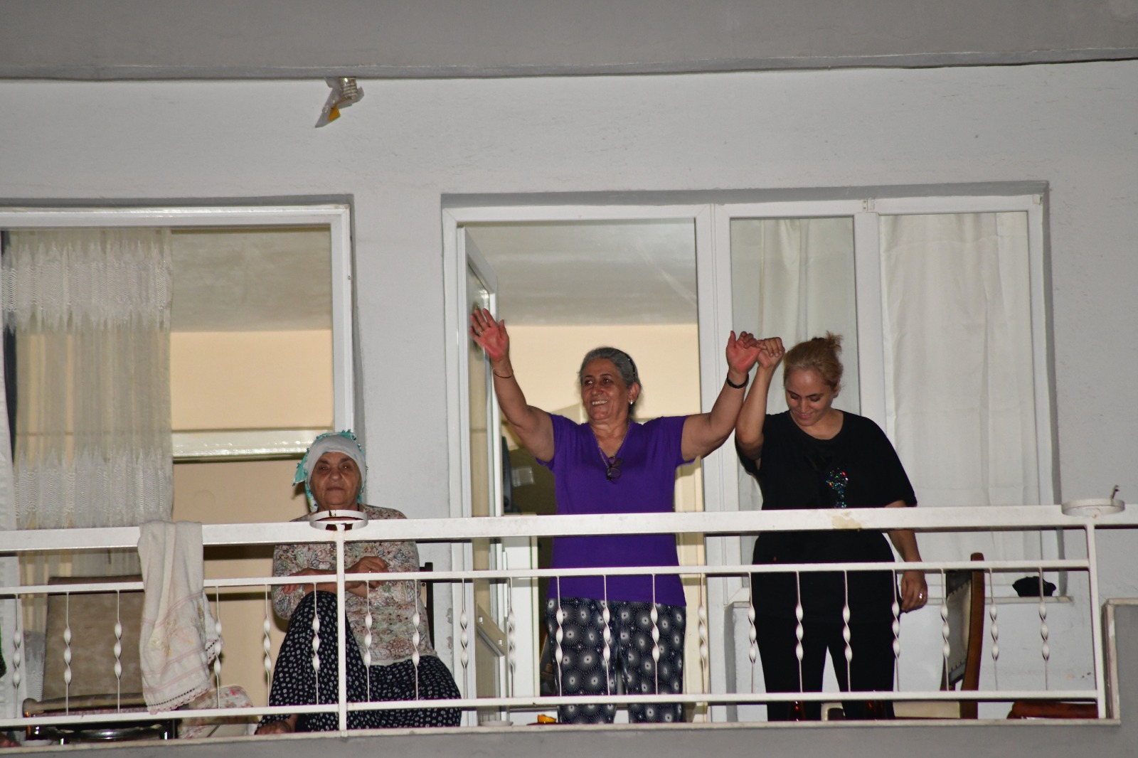 Çiğli'de Müzik ve tiyatro yaz boyunca mahallelere taşınıyor