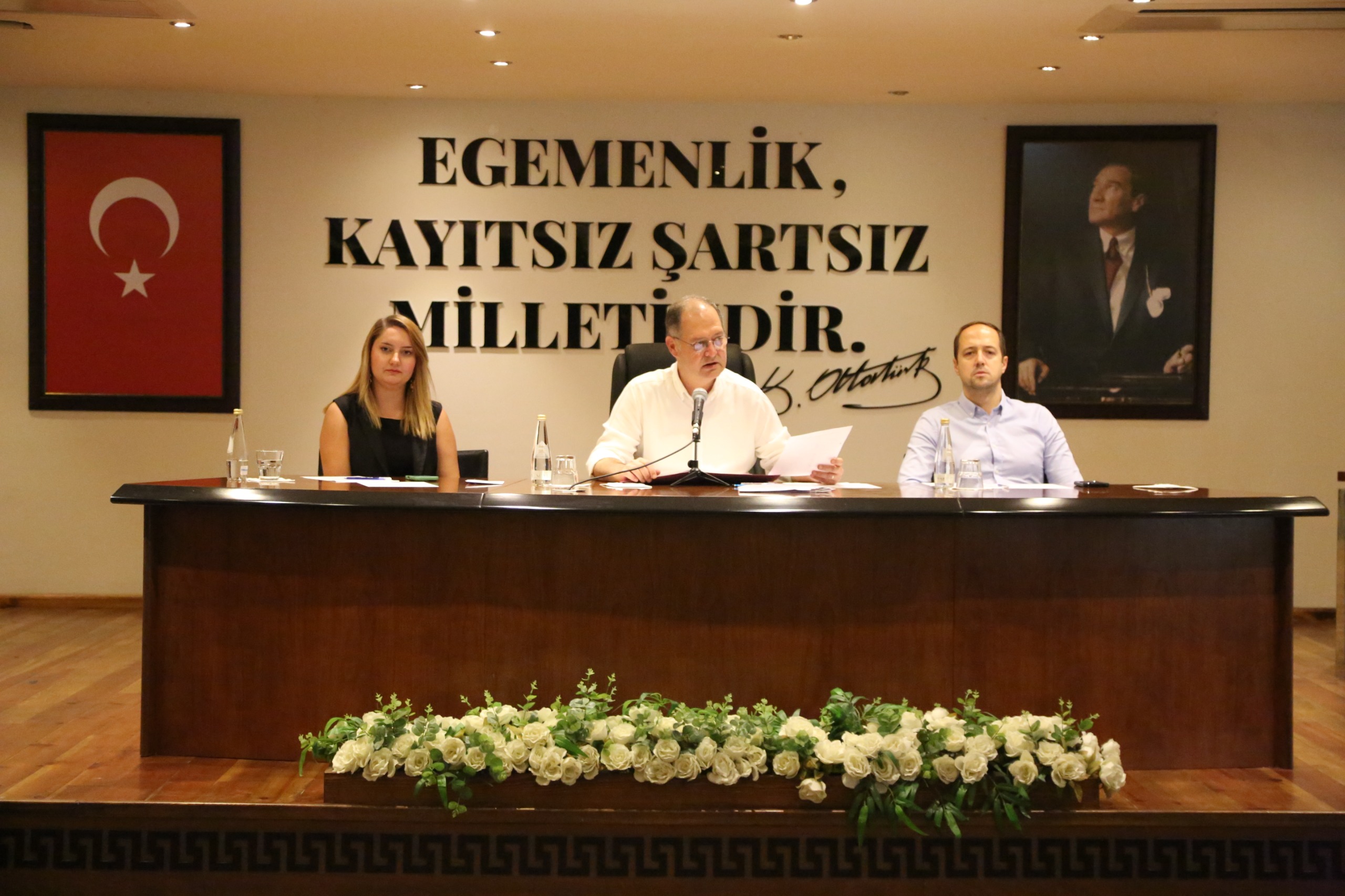 Efes Selçuk Meclisinde Ak Parti’ye Yatırım Tepkisi: Hakkımızı Alamıyoruz