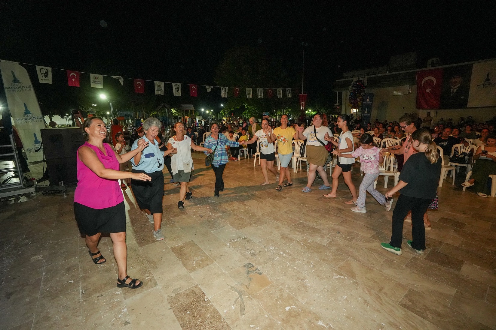 Gaziemir’de yaz akşamları müzikle renkleniyor