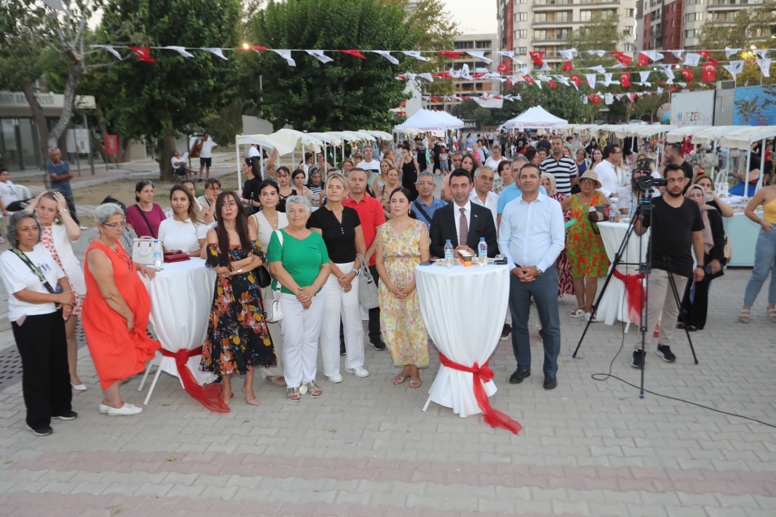 Bayraklı’da “Kadın Emeği ve Dayanışma Günleri” başladı