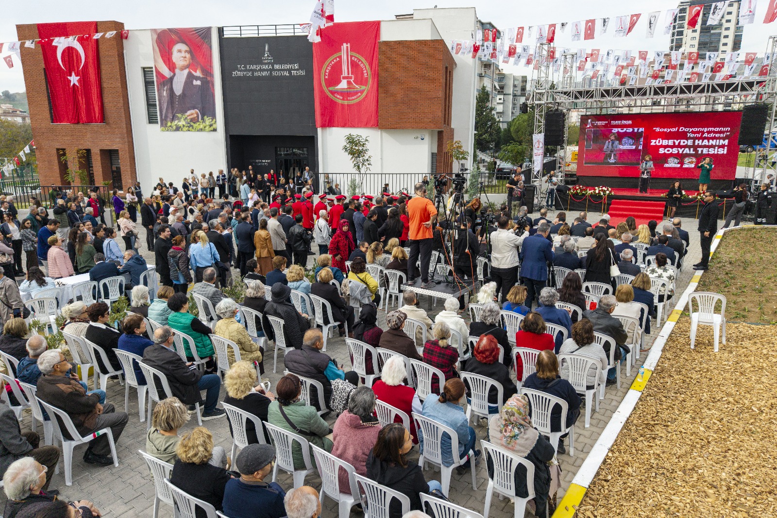 ZÜBEYDE HANIM SOSYAL TESİSİ HİZMETTE!