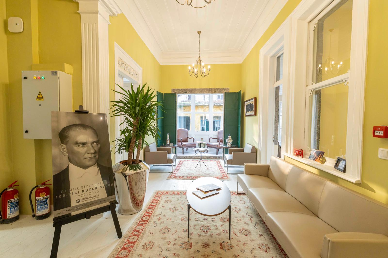 BAŞKAN TUGAY “AY YILDIZLI KONAK” SEÇİMİNİ ANLATTI