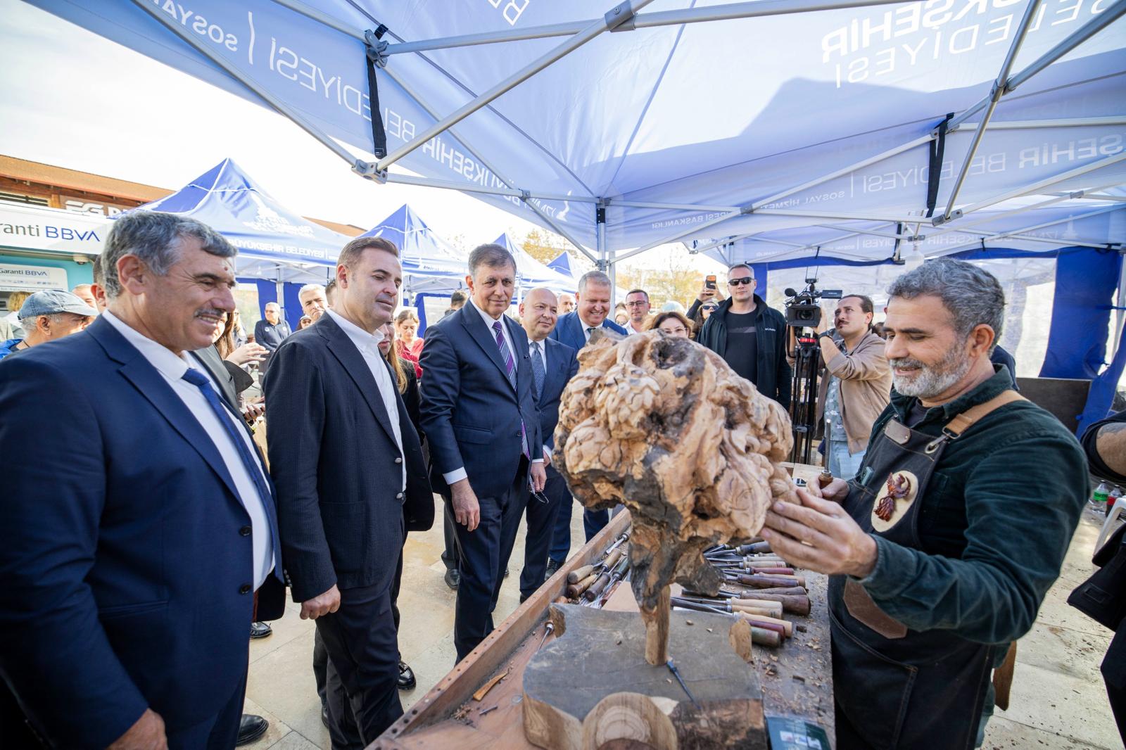 2. ZEYTİN VE SANAT FESTİVALİ BAŞLADI