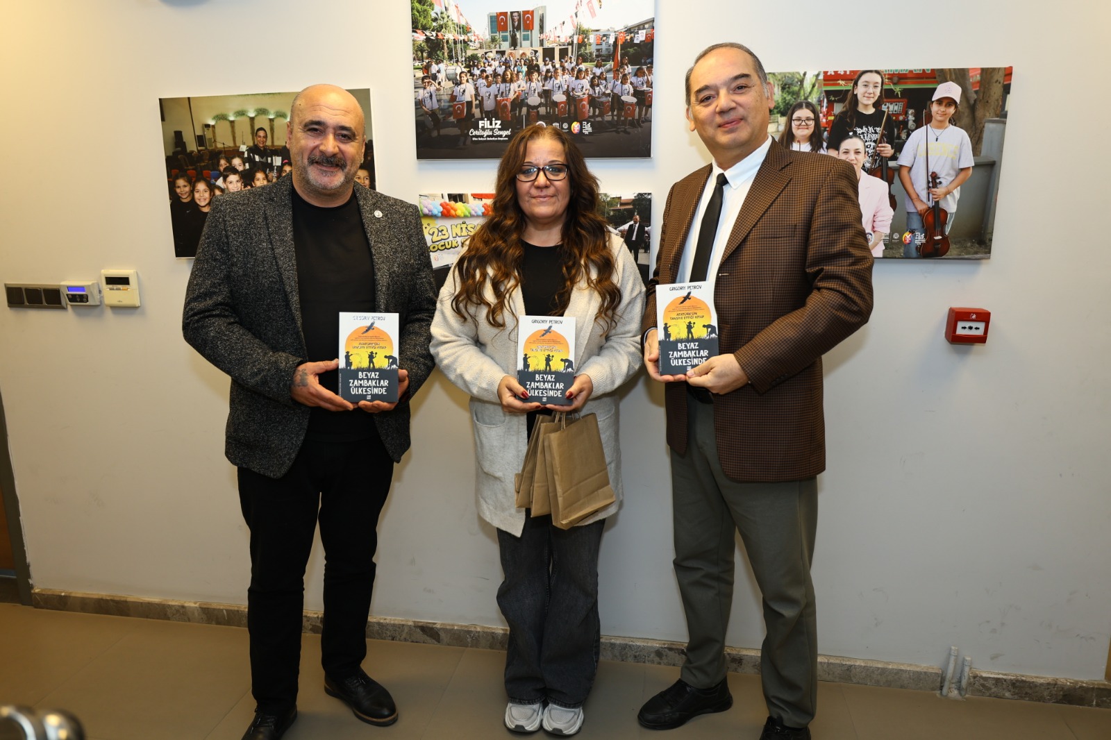 EFES SELÇUK’TAN ÖĞRETMENLERE 24 KASIM HEDİYESİ