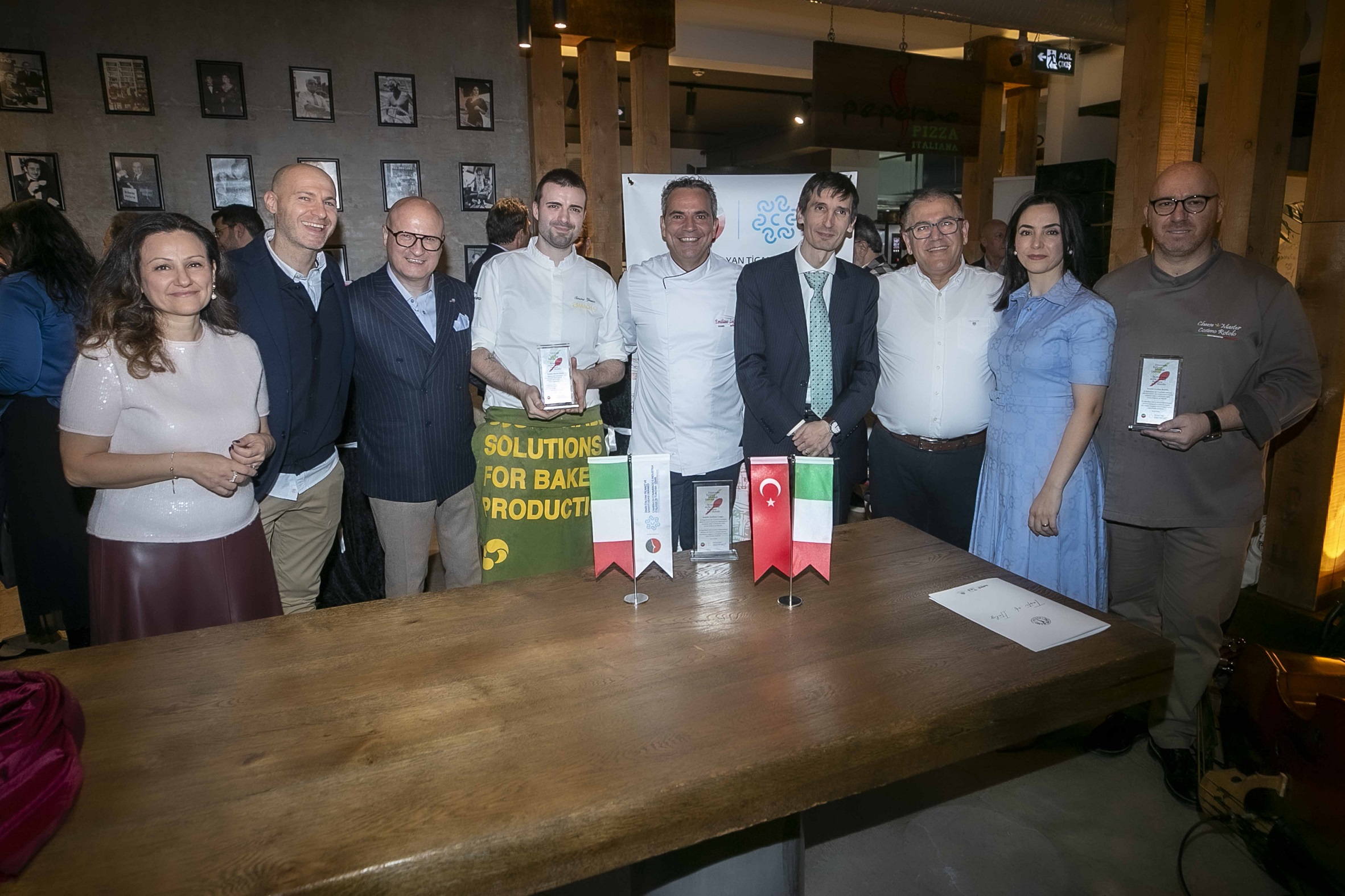 İTALYAN TATLARI VE KÜLTÜRÜ PEPERINO PIZZA’DA TANITILDI