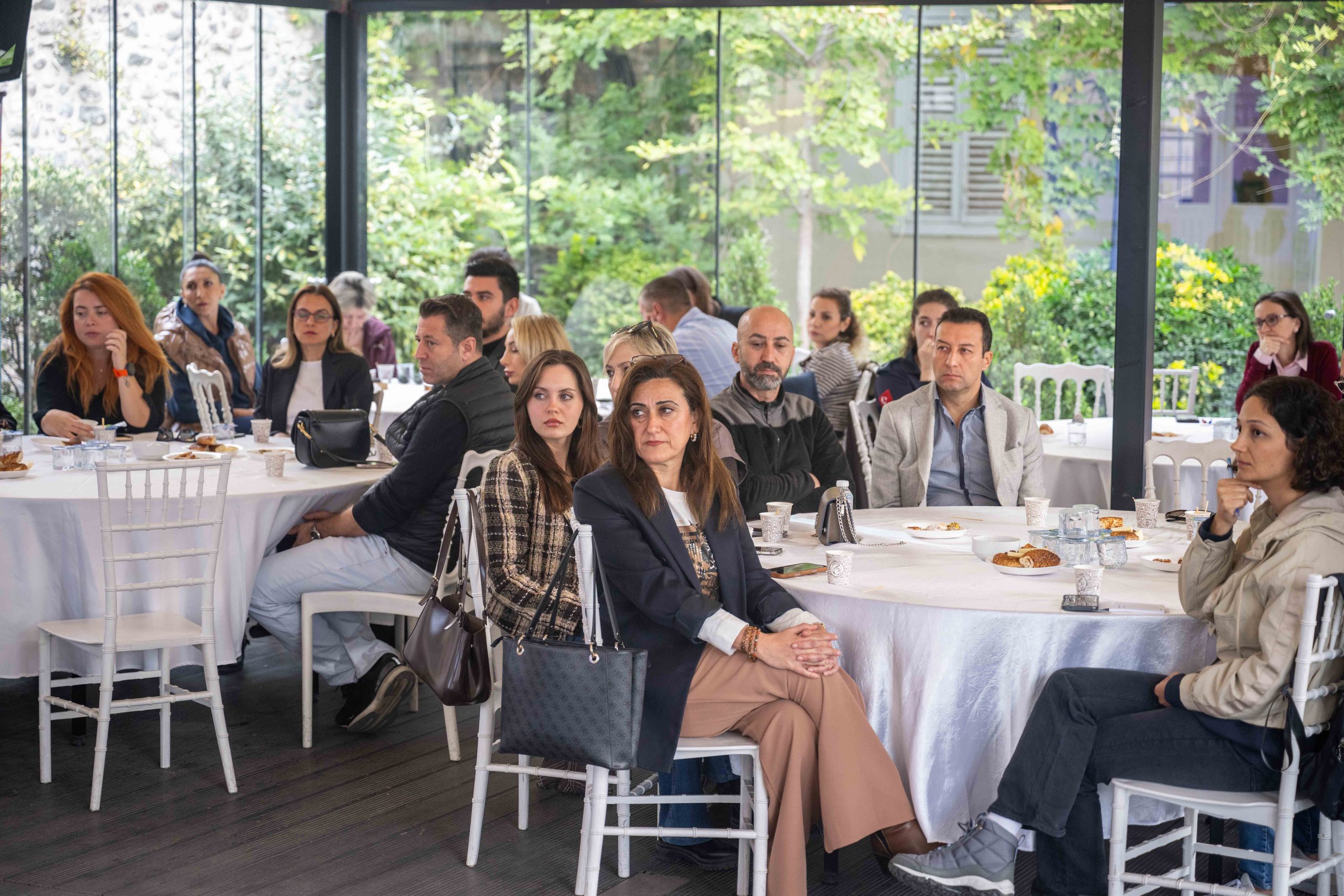 BORNOVA’DAN SUSUZLUĞA DOĞA TEMELLİ ÇÖZÜMLER BORNOVA’DAN SUSUZLUĞA DOĞA TEMELLİ ÇÖZÜMLER