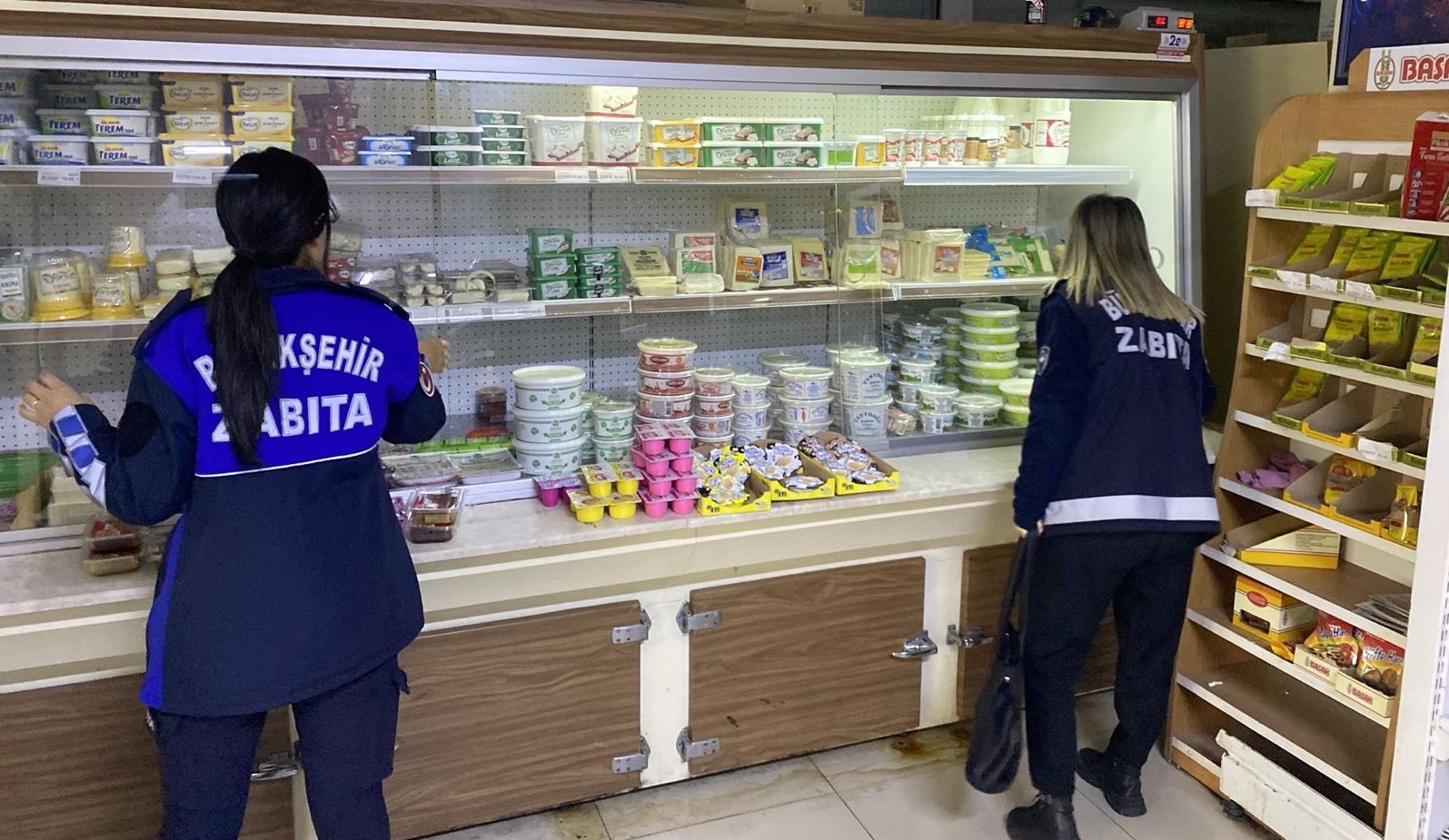 HİJYEN KURALLARINA UYMAYAN İŞLETME MÜHÜRLENDİ HİJYEN KURALLARINA UYMAYAN İŞLETME MÜHÜRLENDİ