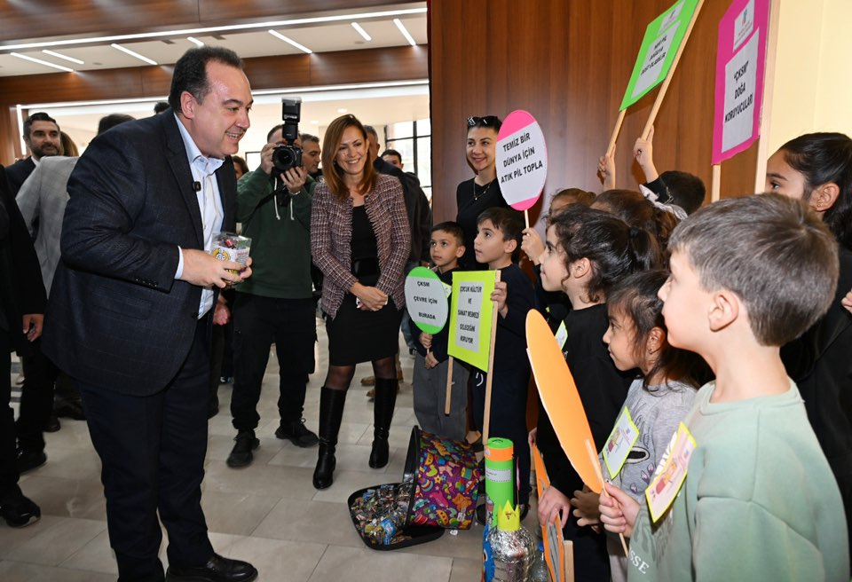 ATIK PİL GETİRENE ZEYTİN FİDANI ATIK PİL GETİRENE ZEYTİN FİDANI