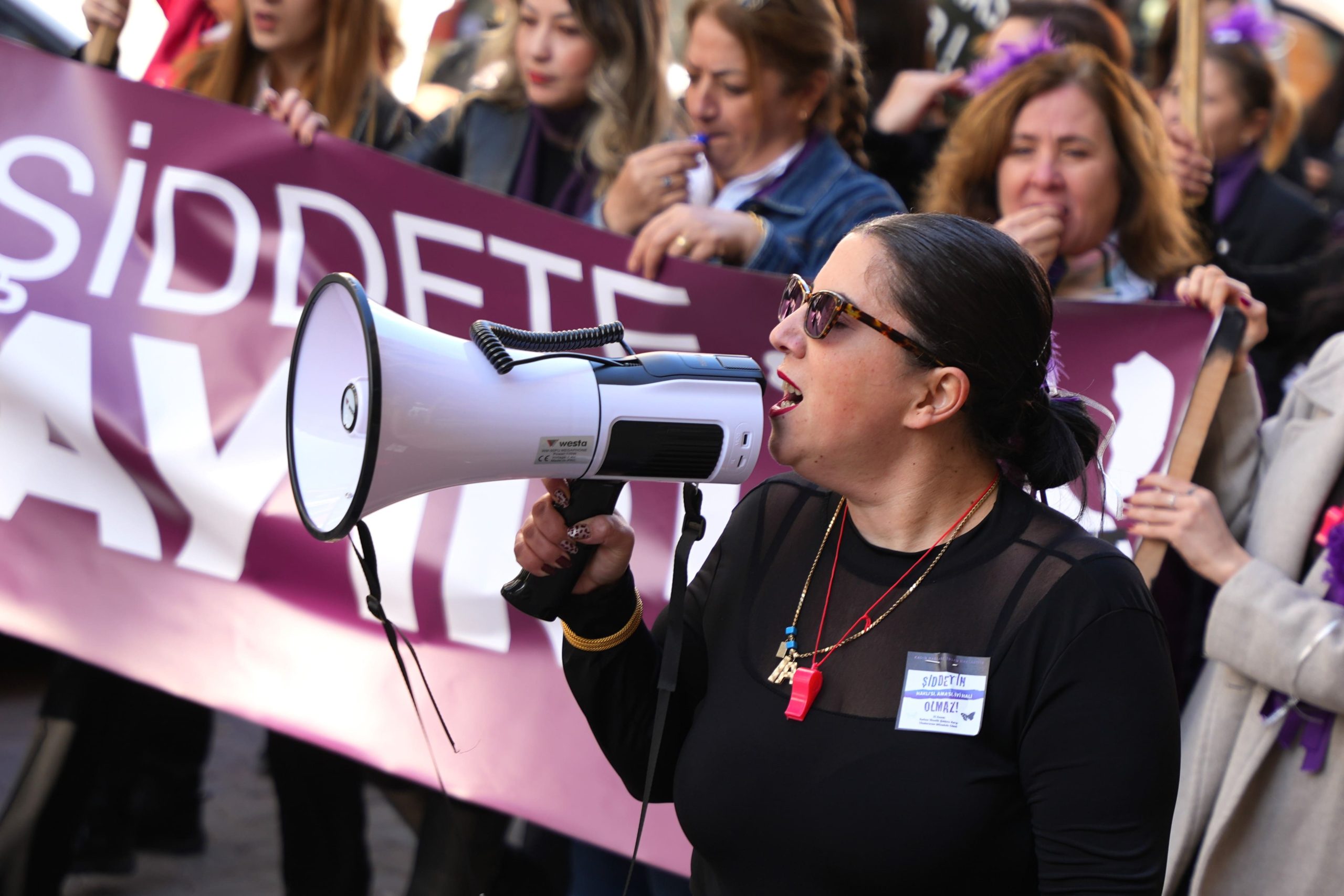 KEMALPAŞALI KADINLARDAN GÜÇLÜ MESAJ