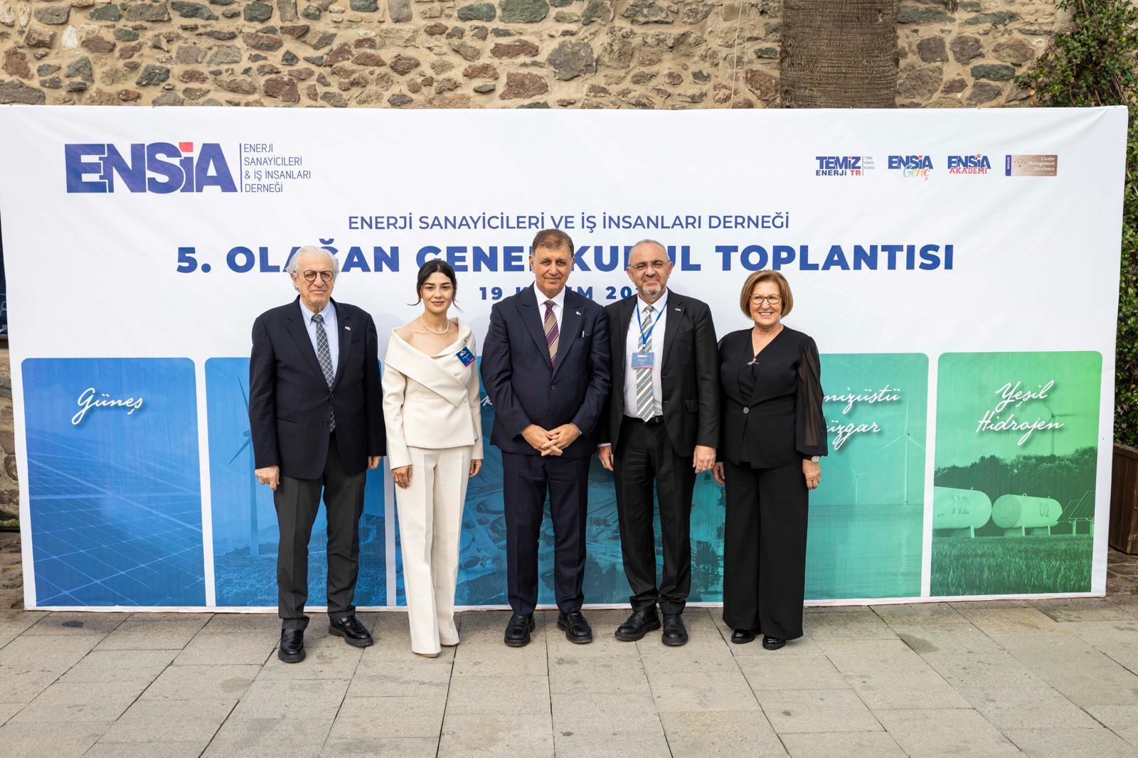 BAŞKAN TUGAY’DAN SANAYİCİLERE YEŞİL DÖNÜŞÜM ÇAĞRISI