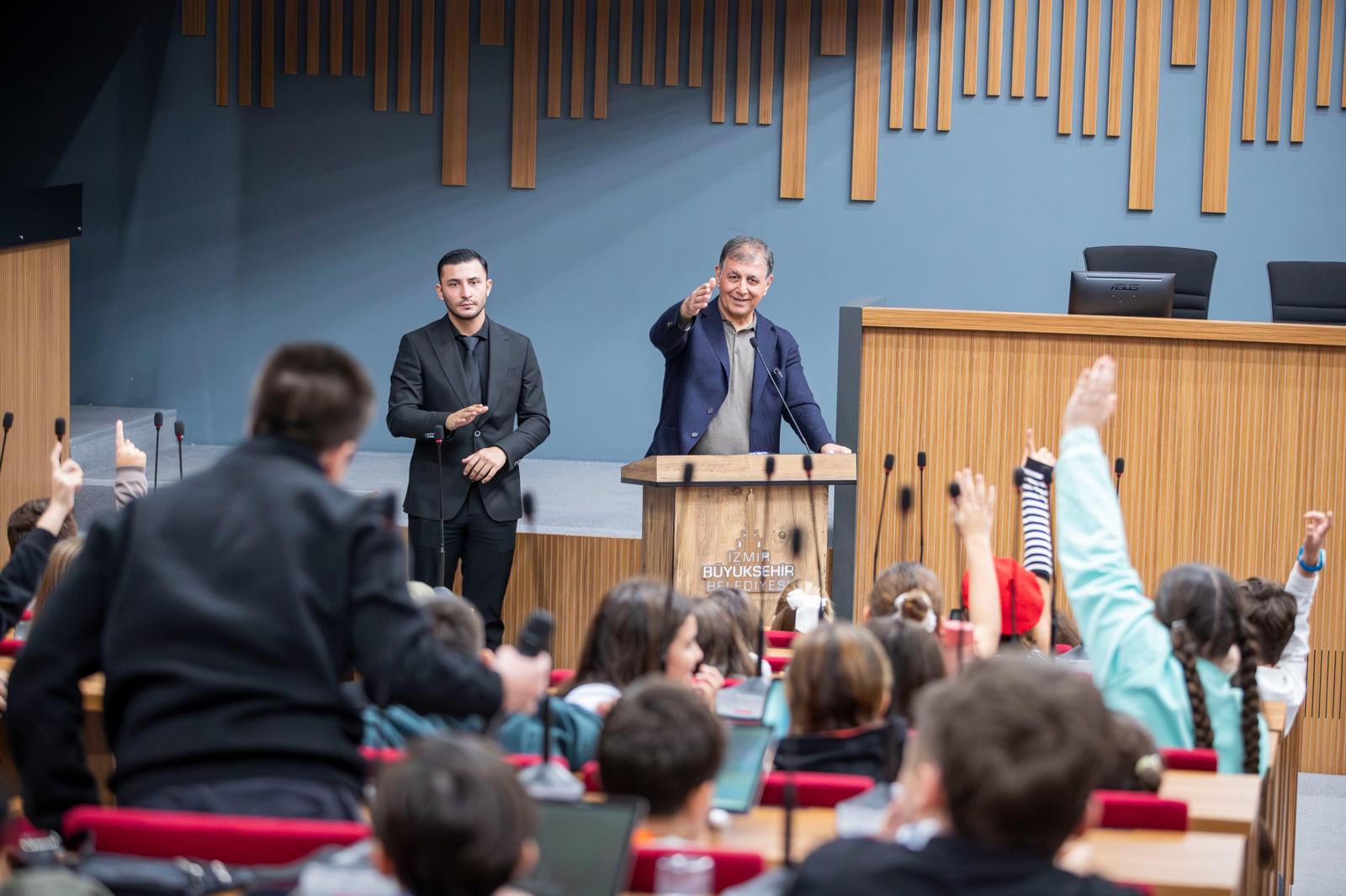 BAŞKAN TUGAY: “SÖZ ÇOCUKTA”