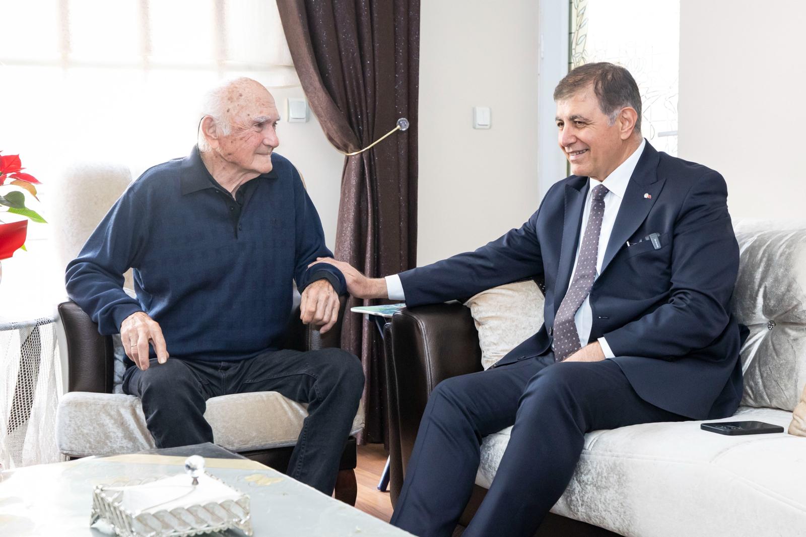 YILLAR SONRA DUYGULANDIRAN BULUŞMA