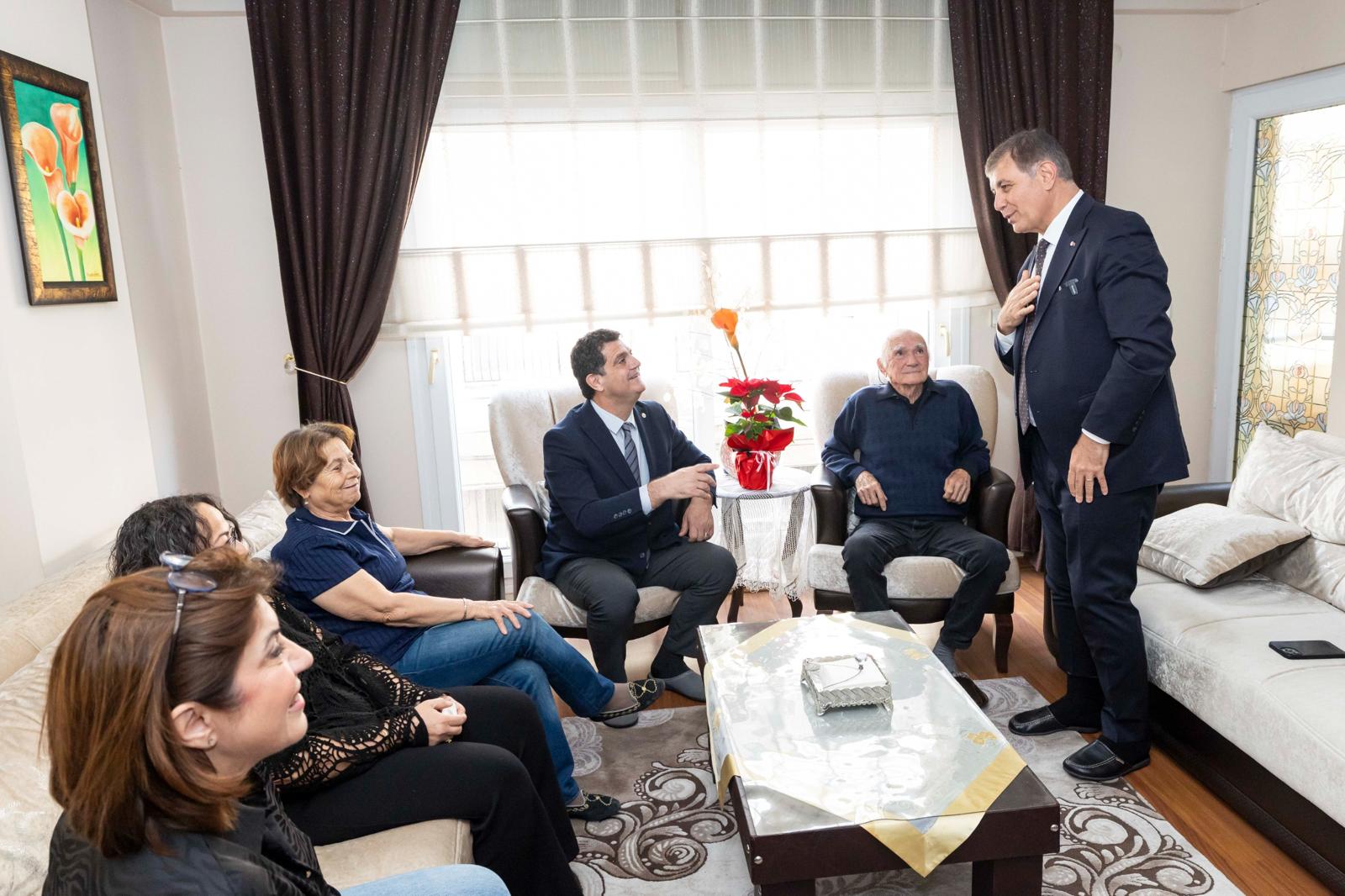 YILLAR SONRA DUYGULANDIRAN BULUŞMA