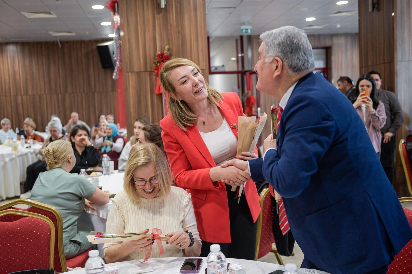 ZÜBEYDE HANIM HUZUREVİ’NDE 24 KASIM BULUŞMASI