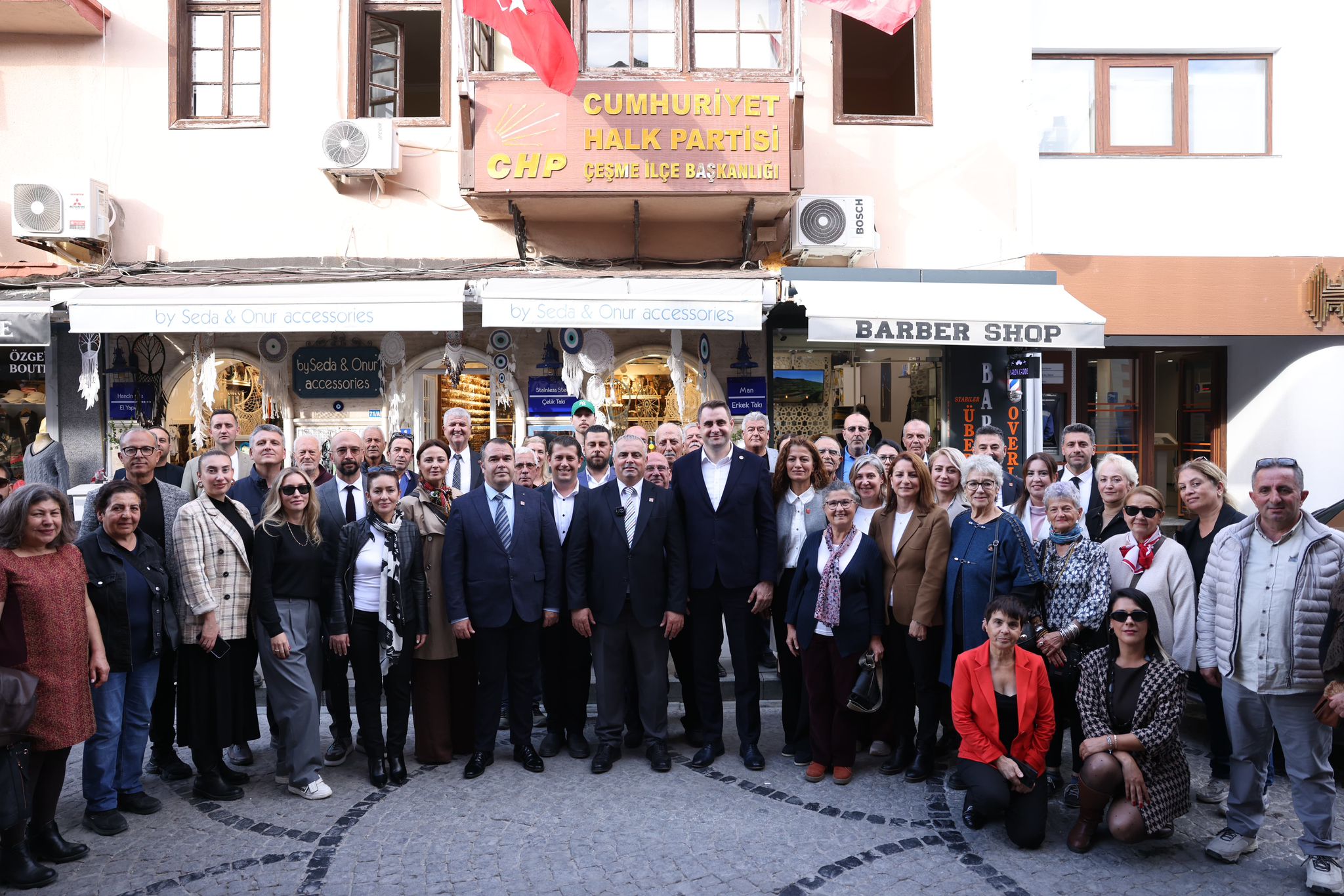 GÜÇ’TEN YARIMADA MESAJI