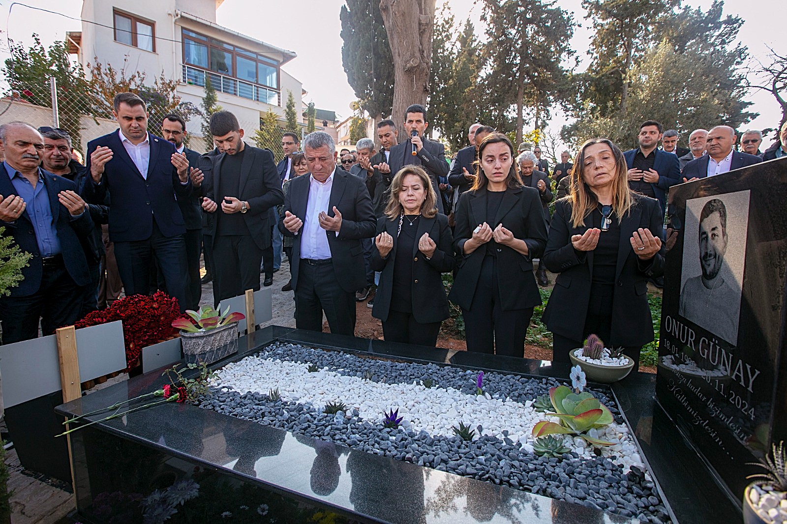 GÜÇ’TEN YARIMADA MESAJI