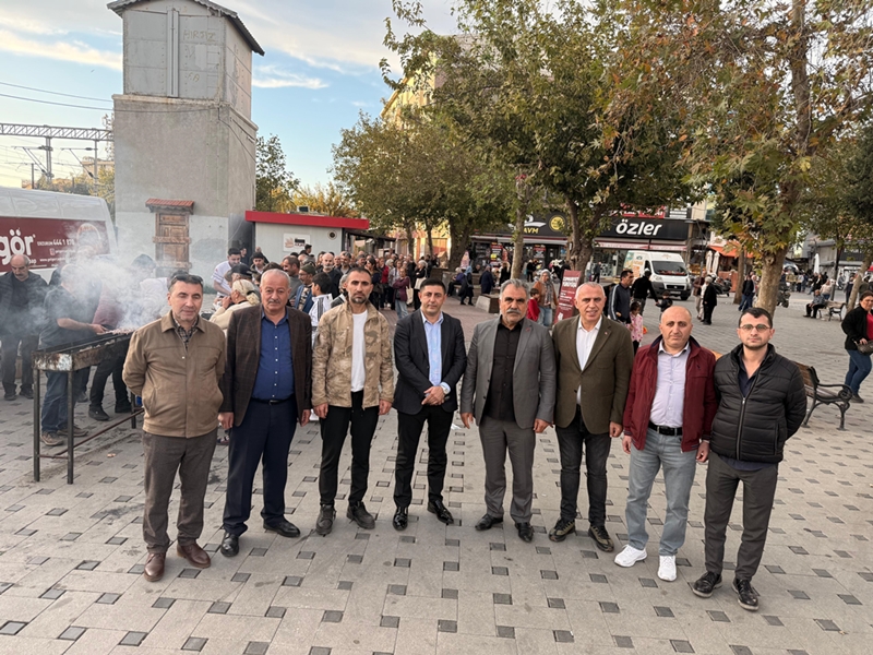 İZMİR’DE ERZURUM TANITIM GÜNLERİ COŞKUYLA BAŞLADI İZMİR’DE ERZURUM TANITIM GÜNLERİ COŞKUYLA BAŞLADI
