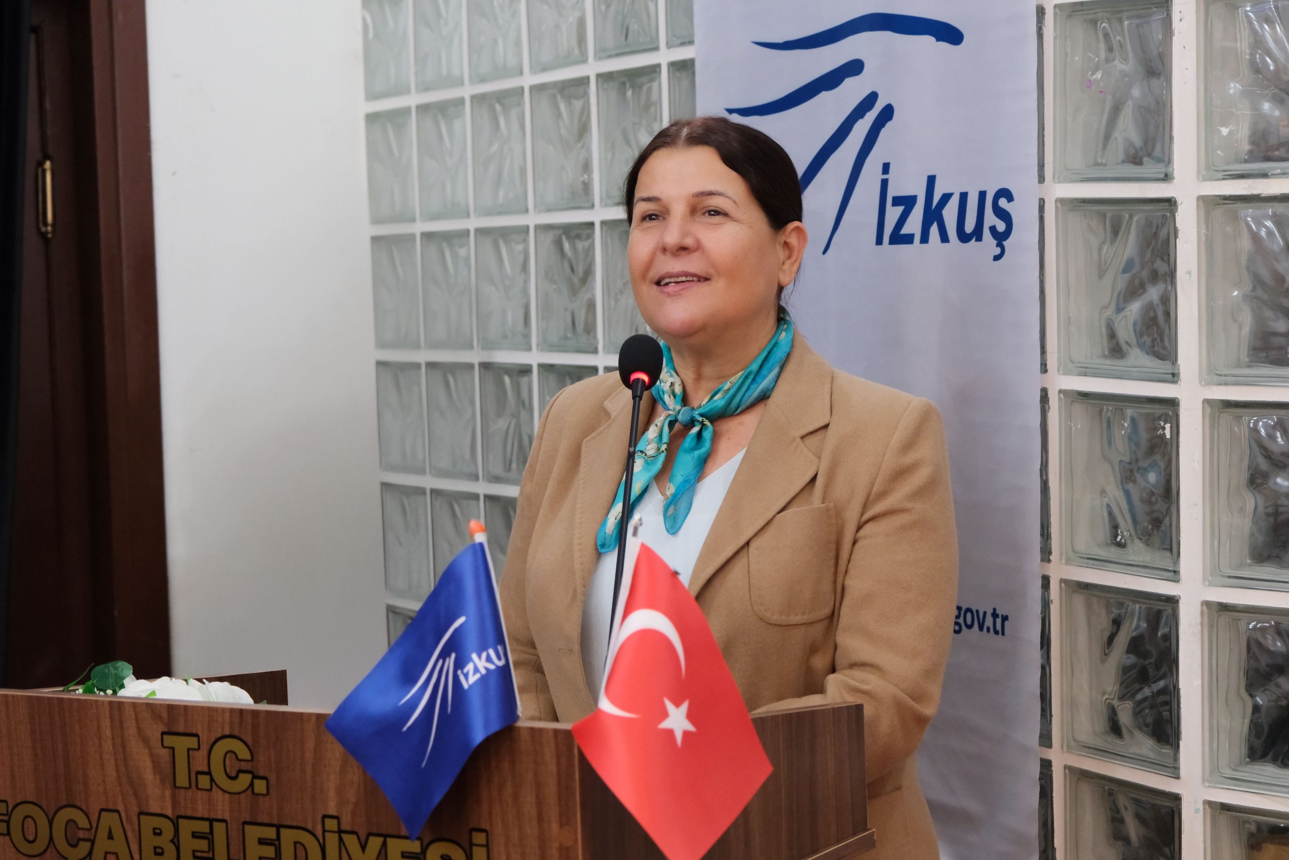 FOÇA’DA YABAN HAYATI VE KUŞ KARİKATÜRÜ ÖDÜLLERİ SAHİPLERİNİ BULDU