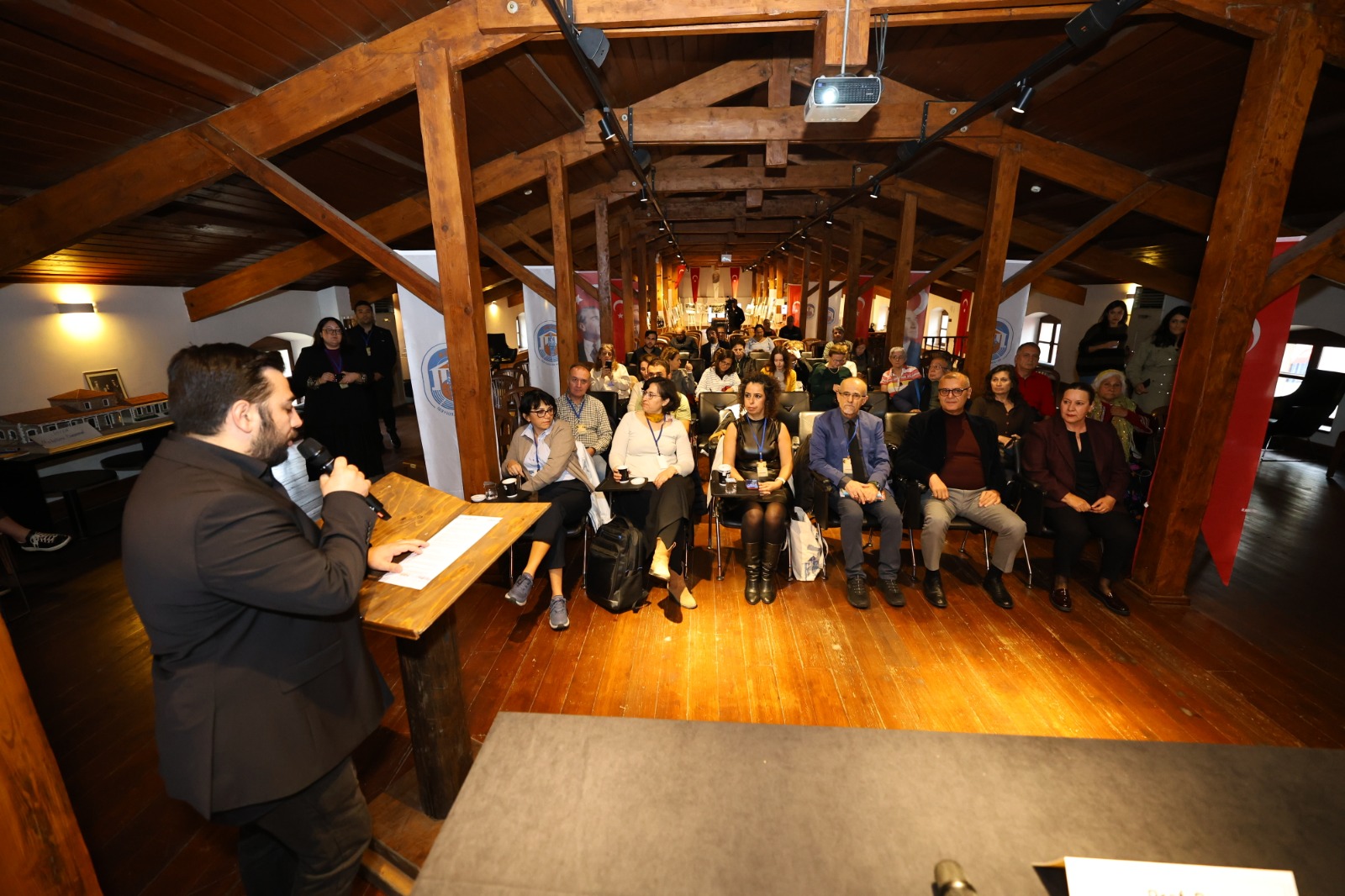 EFES SELÇUK’TA FELSEFE GÜNLERİ BAŞLADI