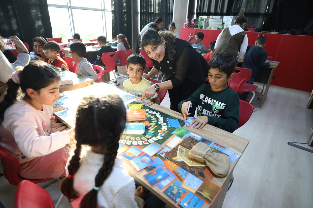 MENDERES’TE ÇOCUK HAKLARI SEMİNERİ