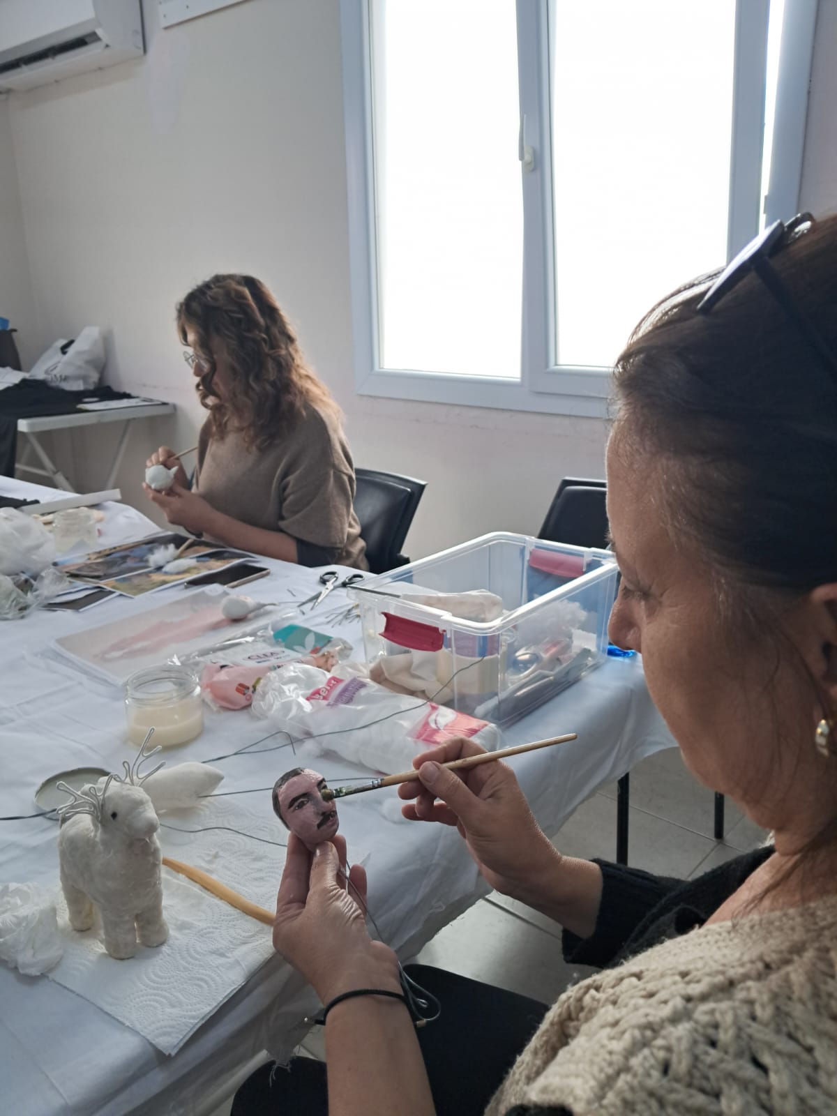 ÇİĞLİ’DE KADINLAR, GELENEKSEL SANATI GELECEĞE TAŞIYOR