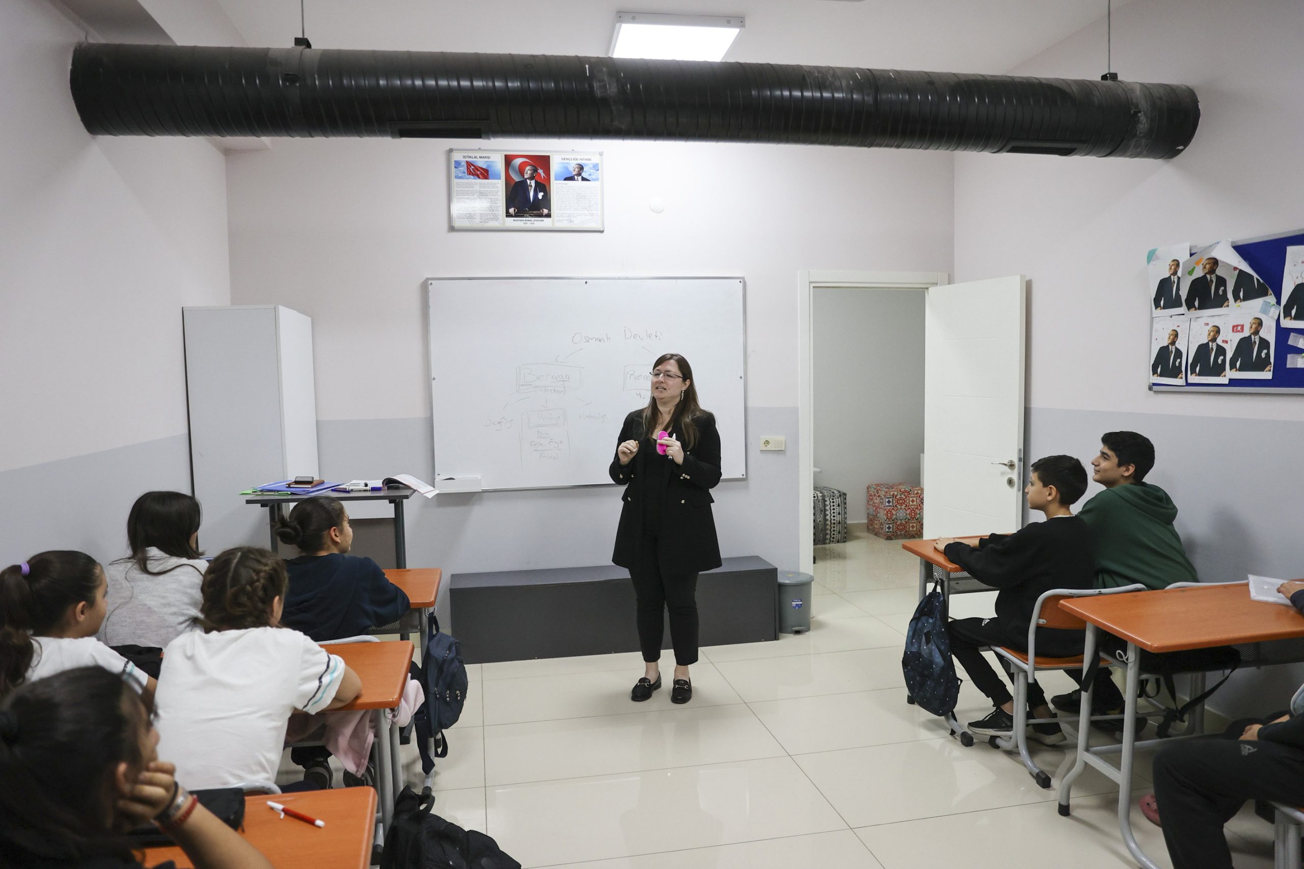 Gediz’de ücretsiz eğitim seferberliği Gediz’de ücretsiz eğitim seferberliği