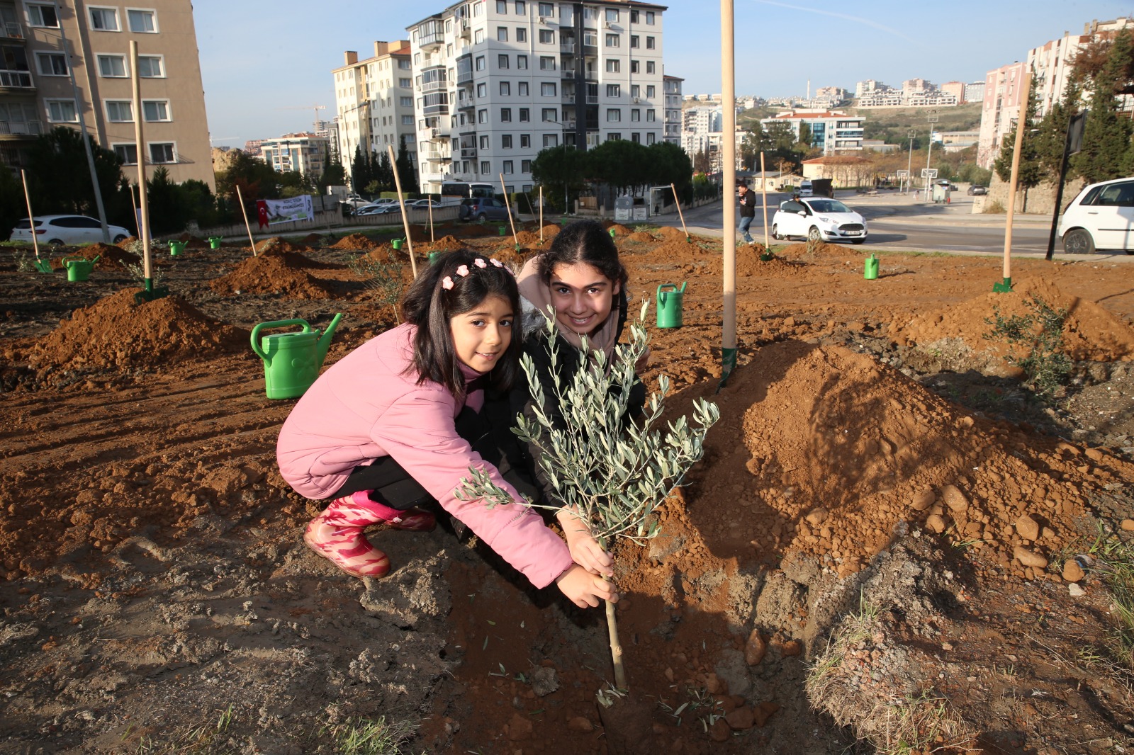 ÇİĞLİ’DE DÖNÜŞÜM HIZ KESMİYOR
