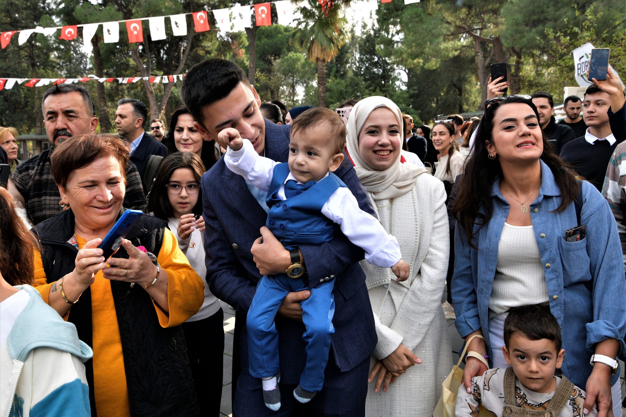 ABBAS MİRAN KAZANDI: BORNOVA’NIN UMUDU YÜKSELDİ ABBAS MİRAN KAZANDI: BORNOVA’NIN UMUDU YÜKSELDİ