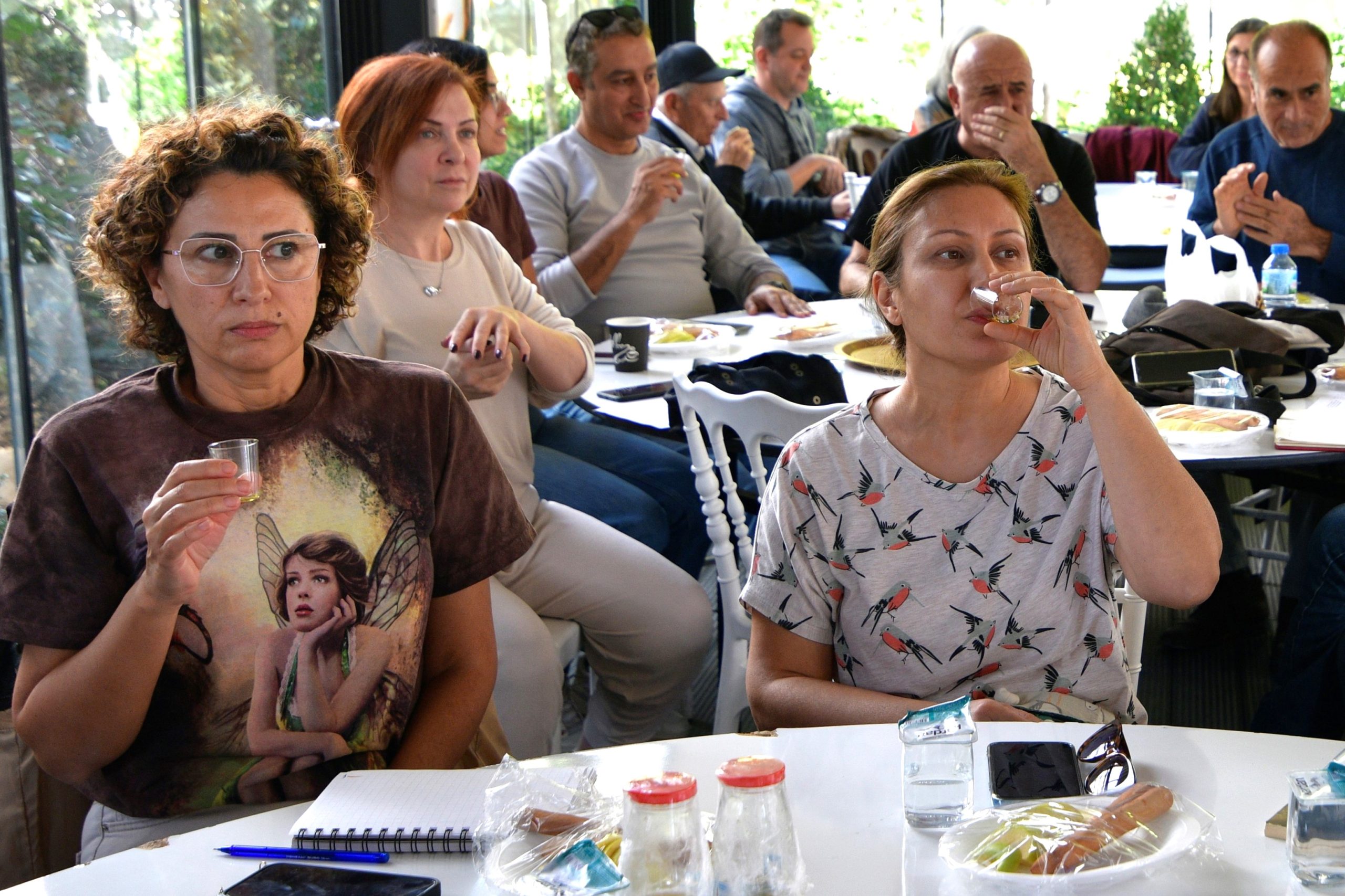 BORNOVA’DA 1500 ZEYTİN AĞACINDA HASAT BAŞLADI BORNOVA’DA 1500 ZEYTİN AĞACINDA HASAT BAŞLADI