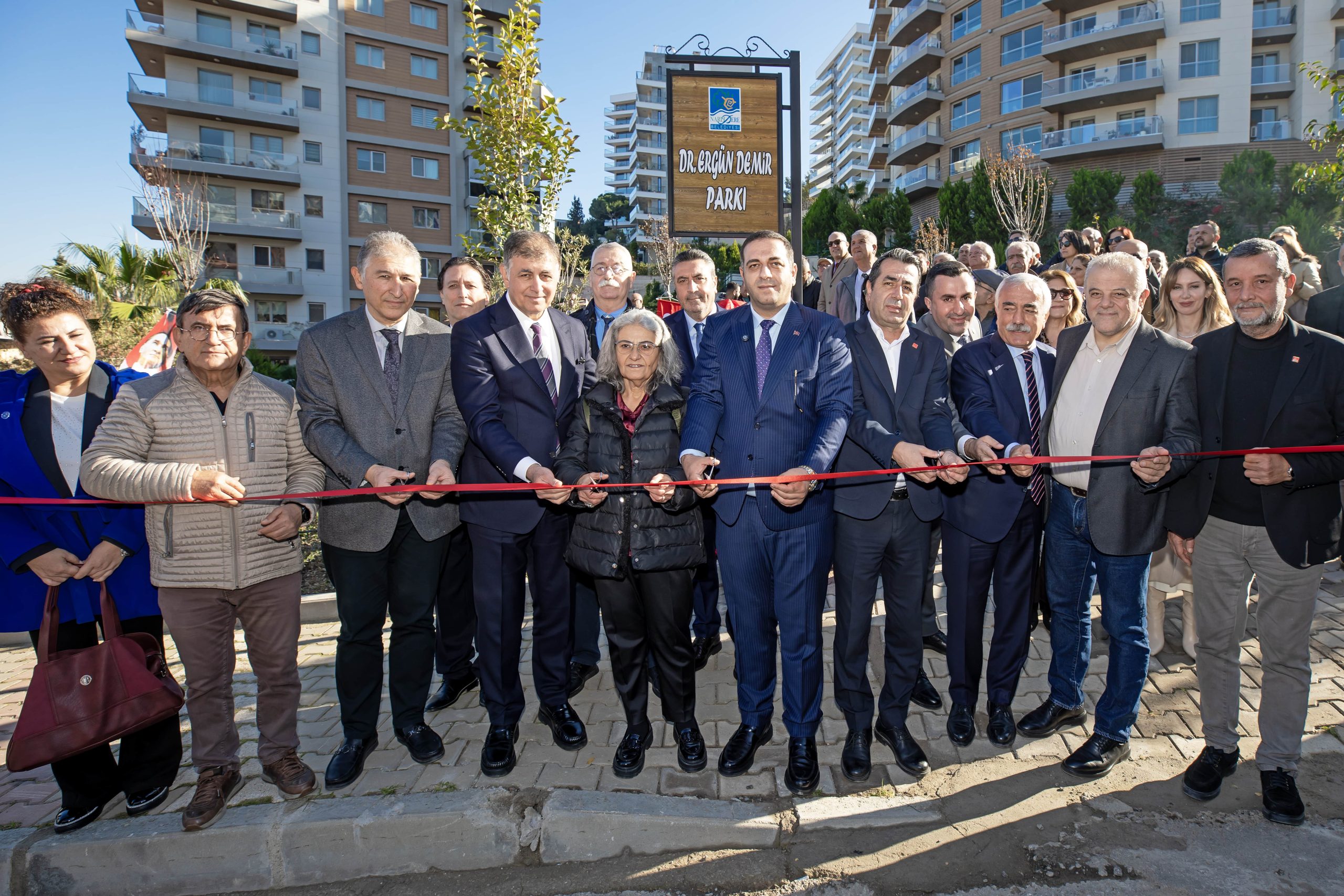 DR. ERG&Uuml;N DEMİR&rsquo;İN ADI NARLIDERE&rsquo;DE &Ouml;L&Uuml;MS&Uuml;ZLEŞTİ