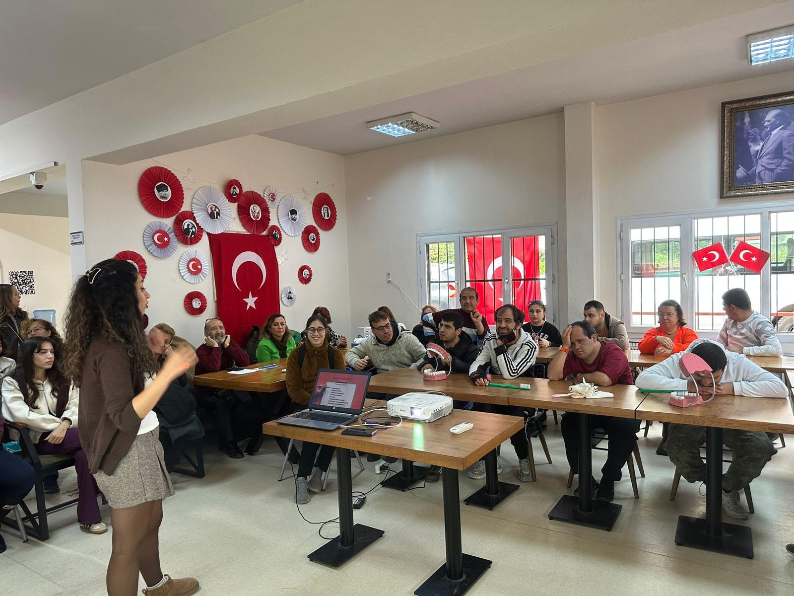 ENGELSİZ YAŞAM KÖYÜ’NDE AĞIZ VE DİŞ SAĞLIĞI EĞİTİMİ ENGELSİZ YAŞAM KÖYÜ’NDE AĞIZ VE DİŞ SAĞLIĞI EĞİTİMİ