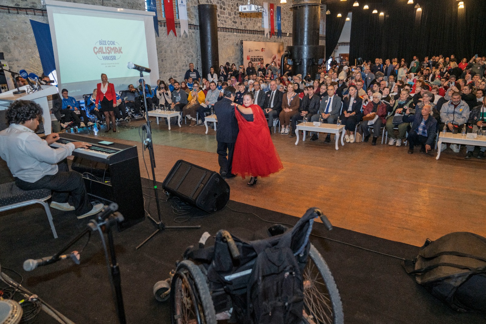 ERİŞİLEBİLİR VE KAPSAYICI İZMİR İÇİN BİR ARAYA GELDİLER