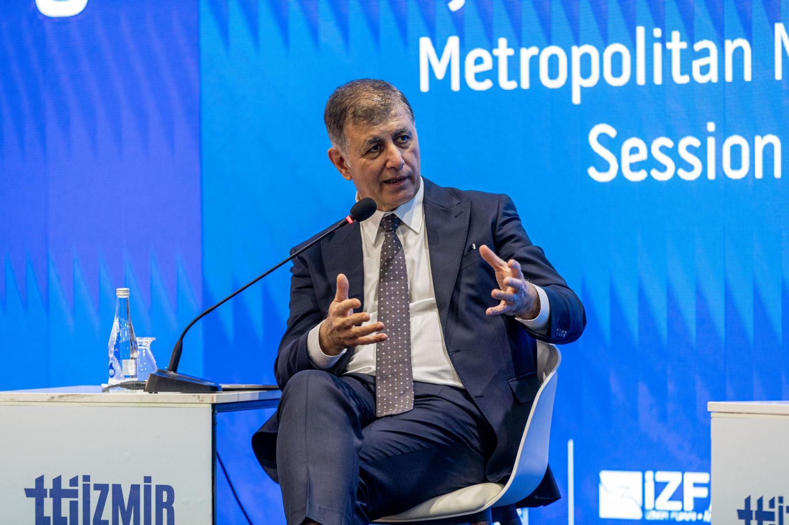 EGE’NİN BAŞKANLARI TURİZMİN GELECEĞİNİ KONUŞTU